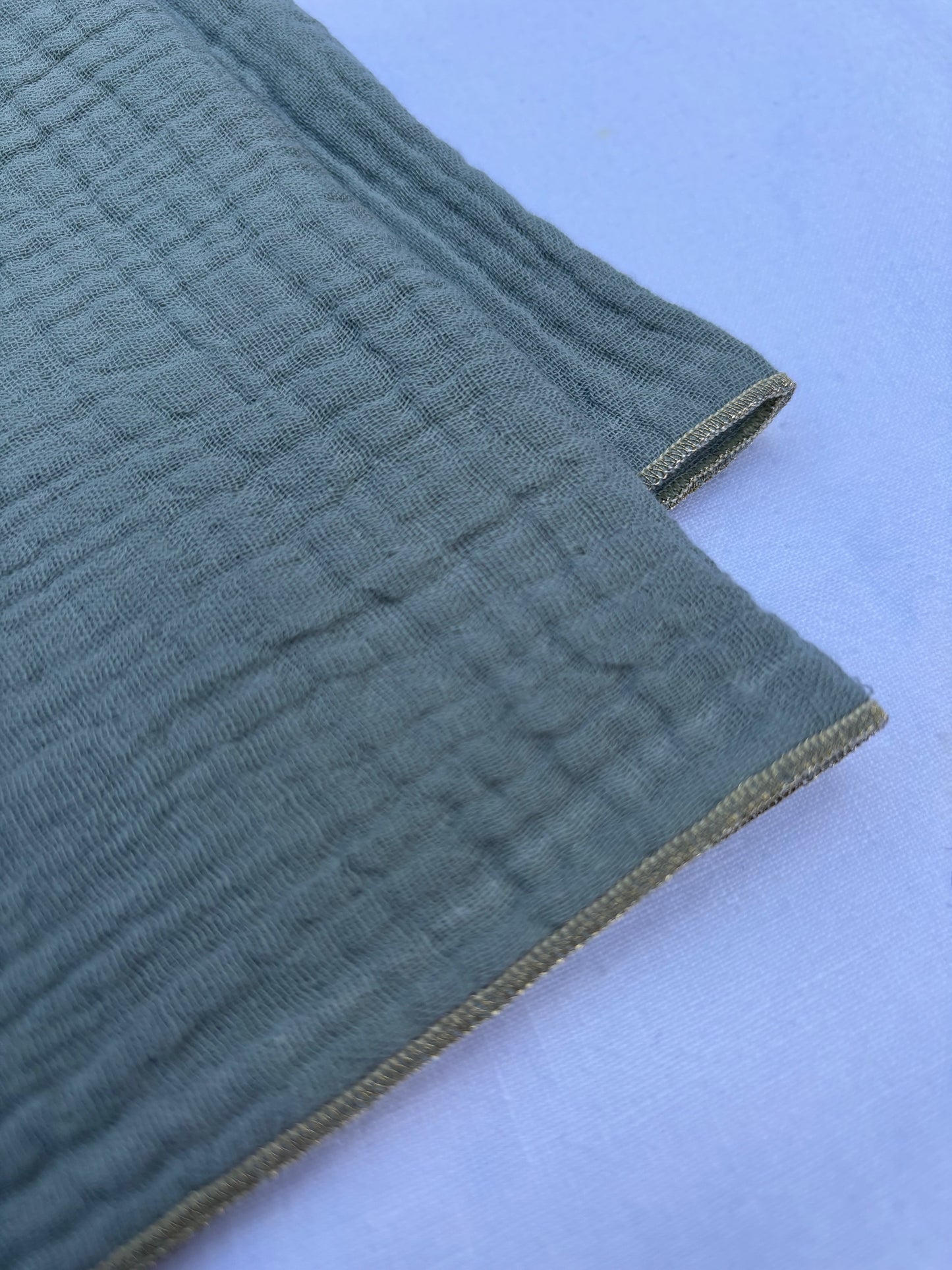2 Serviettes de Table en Double Gaze de Coton – Uni Vert de Gris – 40x40 cm