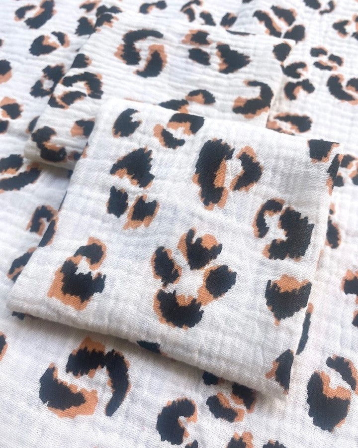 2 serviettes de table leopard ecru