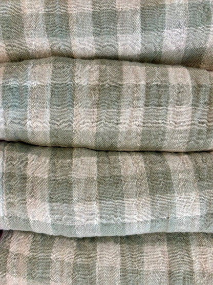 Coffret de 4 serviettes de table en double gaze de coton, vichy vert de gris, 40x40 cm