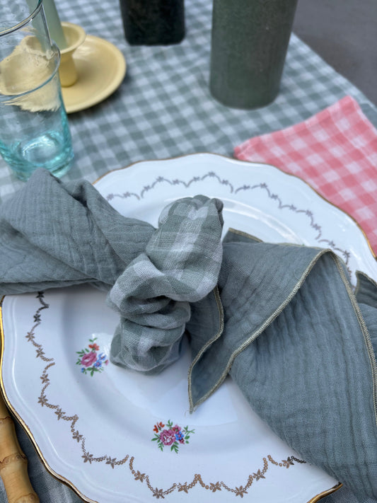 2 Serviettes de Table en Double Gaze de Coton – Uni Vert de Gris – 40x40 cm