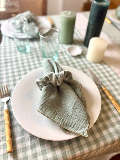 Chemin de table Vichy Vert de Gris – Gaze de coton – 50x150cm