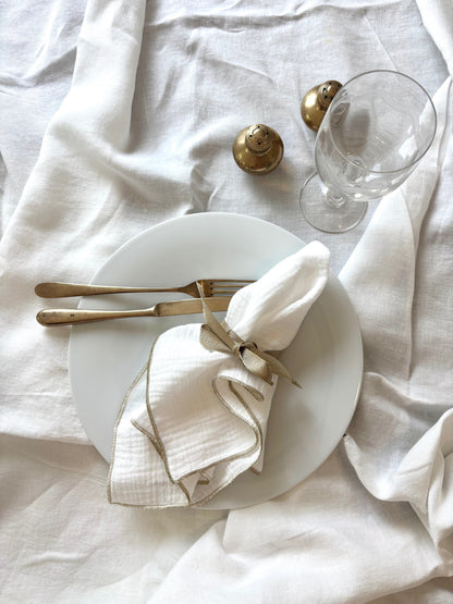 Coffret de 4 Serviettes de Table en Gaze de Coton – Blanc Doré – 40x40cm