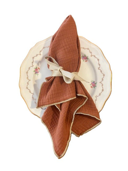 Coffret 4 Serviettes de Table – Double Gaze de Coton – Brun Toffee – 40x40 cm