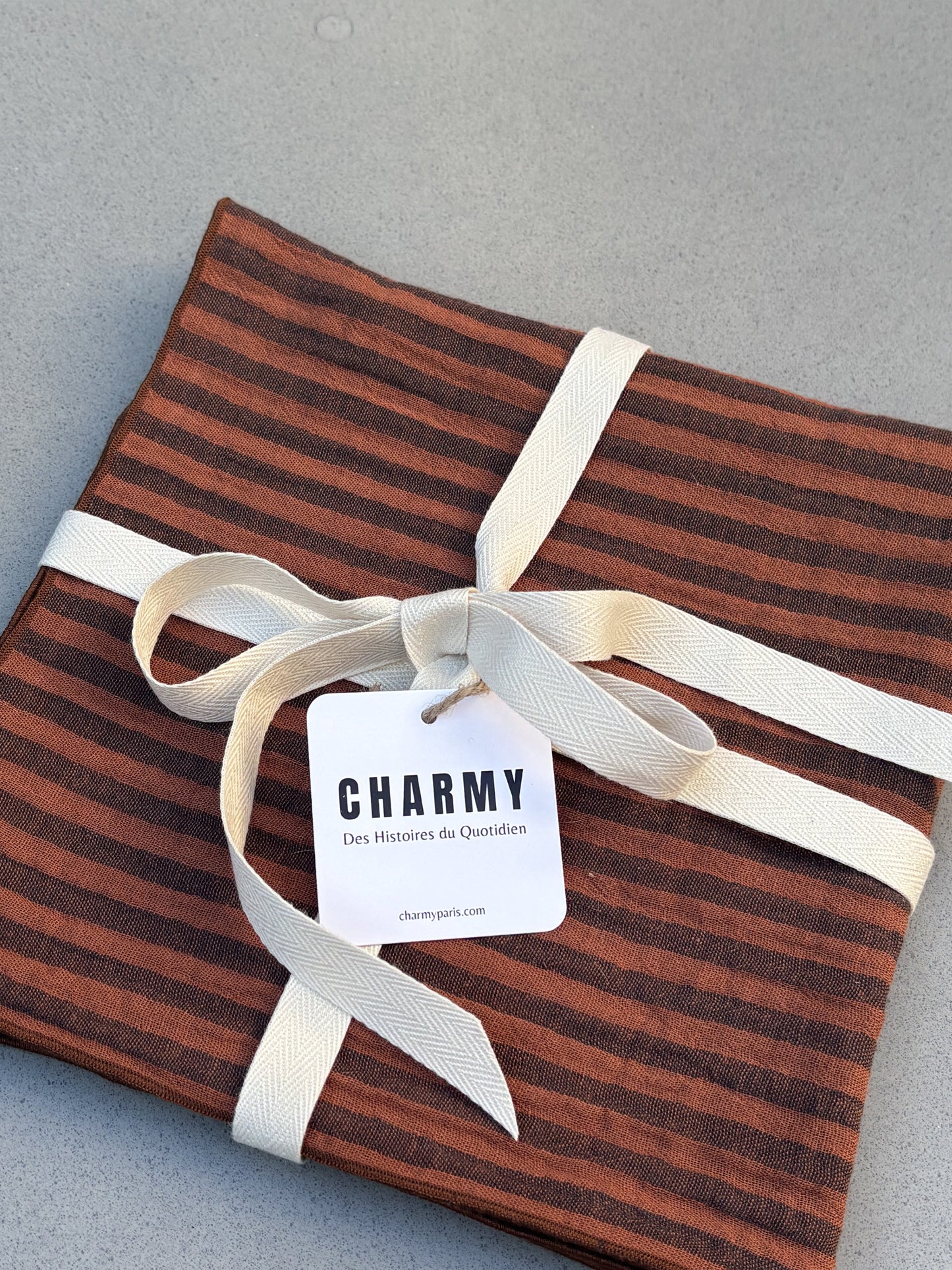 Serviettes de table en double gaze de coton, rayé toffee, 40x40 cm – Charmy